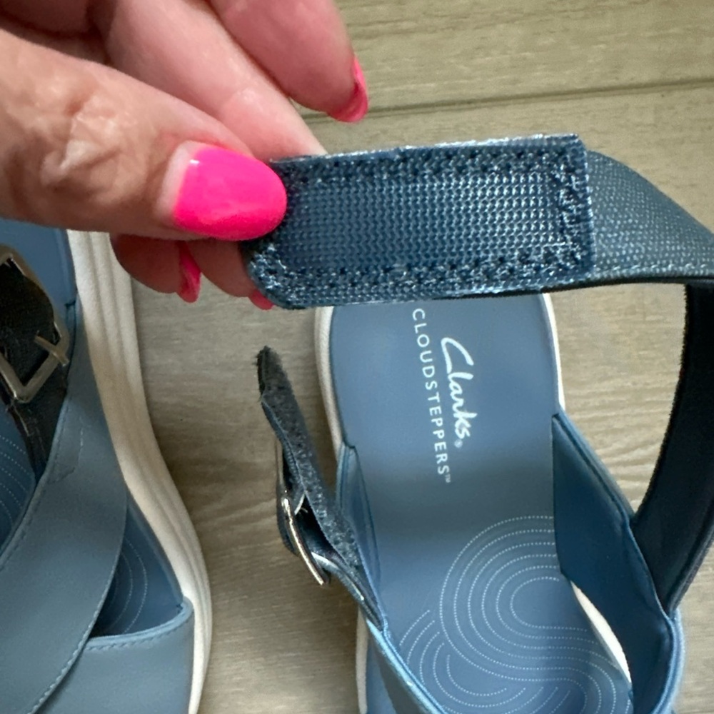 Clarks Blue Sandals - Picture 2 of 5